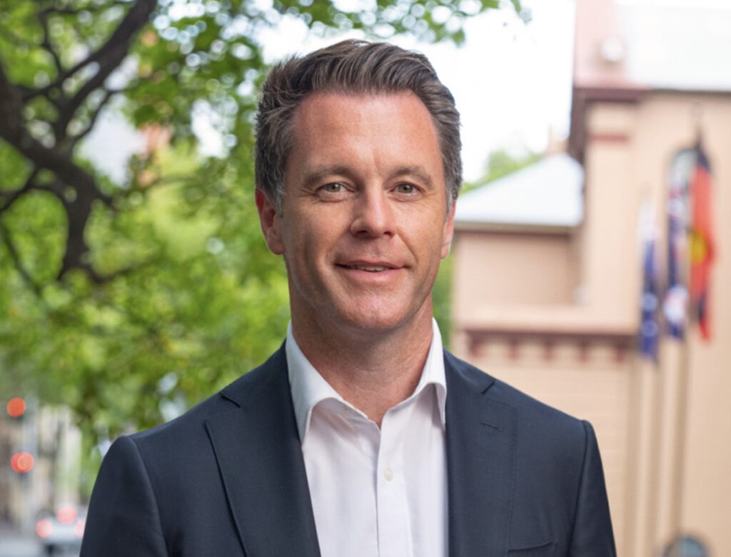 Sydney's new buses arrive from China despite local build promises